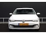 Volkswagen Golf 1.0 TSI 110pk Life Business Navi Clima Stoel/Stuur verwarming Trekhaak Sfeerverlichting ACC CarPlay DAB+ Parkeersensoren