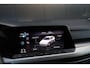 Volkswagen Golf 1.0 TSI 110pk Life Business Navi Clima Stoel/Stuur verwarming Trekhaak Sfeerverlichting ACC CarPlay DAB+ Parkeersensoren