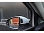 Volkswagen Golf 1.0 TSI 110pk Life Business Navi Clima Stoel/Stuur verwarming Trekhaak Sfeerverlichting ACC CarPlay DAB+ Parkeersensoren