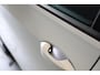 Volkswagen Golf 1.0 TSI 110pk Life Business Navi Clima Stoel/Stuur verwarming Trekhaak Sfeerverlichting ACC CarPlay DAB+ Parkeersensoren