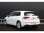 Volkswagen Golf 1.0 TSI 110pk Life Business Navi Clima Stoel/Stuur verwarming Trekhaak Sfeerverlichting ACC CarPlay DAB+ Parkeersensoren
