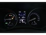Toyota C-HR 1.8 Hybrid Style | Trekhaak | Stoelverwarming | Dodehoek detectie | Navigatie |
