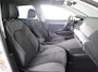 Volkswagen Golf 1.4 eHybrid Style 204 pk Automaat (DSG) | Navigatie | Panoramadak | Parkeersensoren | Adaptieve cruise control | Stoelverwarming |
