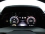 Volkswagen Golf 1.5 204 PK eHybrid Style | LED Matrix IQ | Trekhaak | Achteruitrijcamera | Head-Up | Navigatie |