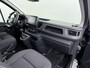 Renault Trafic 2.0DCI 150PK Dubbele Cabine T29 L2H1 Navi Airco Camera Trekhaak Cruise Control Lmv DC Black Edition Euro 6 Betonplex Vloer Lat om Lat Betimmering Schuifdeur 1e Eigenaar Origineel Nederlandse Auto