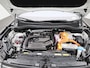 Volkswagen Tiguan 1.5 eHybrid R-Line Edition 272 PK | R-line | Automaat | Navigatie | Panoramadak | Camera | Adaptive Cruise Control | Trekhaak | Stoelverwarming | Parkeersensoren | Lichtmetalen velgen | Privacy glass |