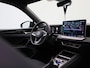Volkswagen Tiguan 1.5 eHybrid R-Line Edition 272 PK | R-line | Automaat | Navigatie | Panoramadak | Camera | Adaptive Cruise Control | Trekhaak | Stoelverwarming | Parkeersensoren | Lichtmetalen velgen | Privacy glass |