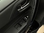 Toyota Auris Touring Sports 1.8 Hybrid Executive NL AUTO | CAMERA | STOELVERW |