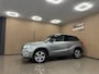 Suzuki Vitara 1.6 High Executive * Panoramadak / Navigatie / Afn. Trekhaak / NL Auto *