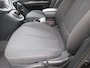 Kia Carens 2.0 CVVT X-ecutive, Airco, Trekhaak, APK 10-26