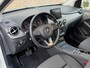 Mercedes-Benz B-klasse 180 Automaat | PDC | Trekhaak | LED |