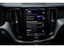 Volvo XC60 T6 Automaat Plug-in hybrid AWD Plus Bright | Premium Audio by Harman en Kardon | Rondomzicht Camera| Adaptieve Cruise Control| Blind spot| Semi electrische Trekhaak| Electrisch bedienbare Voorstoelen| Alarmklasse 3| standkachel.