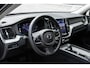 Volvo XC60 T6 Automaat Plug-in hybrid AWD Plus Bright | Premium Audio by Harman en Kardon | Rondomzicht Camera| Adaptieve Cruise Control| Blind spot| Semi electrische Trekhaak| Electrisch bedienbare Voorstoelen| Alarmklasse 3| standkachel.