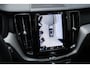 Volvo XC60 T6 Automaat Plug-in hybrid AWD Plus Bright | Premium Audio by Harman en Kardon | Rondomzicht Camera| Adaptieve Cruise Control| Blind spot| Semi electrische Trekhaak| Electrisch bedienbare Voorstoelen| Alarmklasse 3| standkachel.
