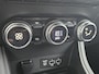 Renault Captur 1.0 TCe 90 Intens / 1e Eigenaar / Dealer Onderhouden / Achteruitrijcamera / All Season Banden / Parkeersensoren/ Climate Control / Apple Carplay & Android Auto /