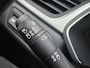 Renault Captur 1.0 TCe 90 Intens / 1e Eigenaar / Dealer Onderhouden / Achteruitrijcamera / All Season Banden / Parkeersensoren/ Climate Control / Apple Carplay & Android Auto /