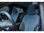 Volvo EX30 Twin Motor Performance Ultra 69 kWh | Warmtepomp | Interieur voorverwarming | Panoramadak | Adaptieve Cruise control | Blind Spot | Premium sound | 360 graden Camera |
