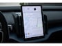 Volvo EX30 Twin Motor Performance Ultra 69 kWh | Warmtepomp | Interieur voorverwarming | Panoramadak | Adaptieve Cruise control | Blind Spot | Premium sound | 360 graden Camera |