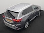 Mitsubishi Outlander 2.4 Intense+ Plug In Hybrid 225pk Dealer O.H. PHEV | 360 Camera | Lederen Sportstoelen Verwarmd | Apple Carplay | Stuur Verwarmd | Keyless | Blis | DAB |