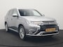Mitsubishi Outlander 2.4 Intense+ Plug In Hybrid 225pk Dealer O.H. PHEV | 360 Camera | Lederen Sportstoelen Verwarmd | Apple Carplay | Stuur Verwarmd | Keyless | Blis | DAB |