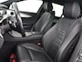 Mercedes-Benz E-klasse 300 e AMG Line | Leder | Sfeerverlichting | Stoelverwarming | Adaptive Cruise | Camera | Carplay