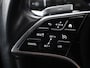 Mercedes-Benz E-klasse 300 e AMG Line | Leder | Sfeerverlichting | Stoelverwarming | Adaptive Cruise | Camera | Carplay