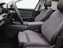 Skoda Superb Combi 1.5 TSI MHEV First Edition 150PK DSG Matrix-Led, Pano-Schuifdak, Side Assist, Stoelverwarming, Elek. Achterklep, Massage stoel, Navigatie, Adaptive cruise control