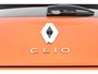 Renault Clio TCe 100 Initiale Paris | Lederen Bekl. | BOSE Audio | Parkeercamera |