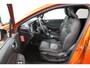 Renault Clio TCe 100 Initiale Paris | Lederen Bekl. | BOSE Audio | Parkeercamera |