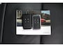 Renault Clio TCe 100 Initiale Paris | Lederen Bekl. | BOSE Audio | Parkeercamera |