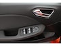 Renault Clio TCe 100 Initiale Paris | Lederen Bekl. | BOSE Audio | Parkeercamera |