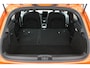 Renault Clio TCe 100 Initiale Paris | Lederen Bekl. | BOSE Audio | Parkeercamera |