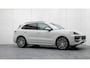 Porsche Cayenne 3.0 E-Hybrid SportDesign | Panoramadak | BOSE Sound | Soft-Close | Bijrijdersdisplay | Trekhaak