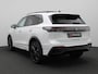 Volkswagen Tiguan 1.5 eHybrid R-Line Edition 272PK DSG Black style,  Rondomzichtcamera, Matrix LED, Panoramadak, 20" lichtmetaal, Stoel en stuurverwarming, Keyless, elektrische achterklep, Side Assist