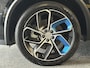 Lynk & Co 01 1.5 100 STUKS OP VOORRAAD ! VOL OPTIES ! 360 CAMERA ADAPTIVE CRUISE CONTROL PANORAMA SCHUIF/KANTELDAK APPLE CARPLAY/ANDROID RIJSTROOKSENSOREN ZEER MOOI !! Brgl