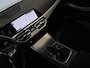 BMW 3-Serie Touring 320i Business Edition / Trekhaak / Full LED / NL Auto