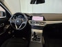 BMW 3-Serie Touring 320i Business Edition / Trekhaak / Full LED / NL Auto
