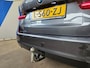 BMW 3-Serie Touring 320i Business Edition / Trekhaak / Full LED / NL Auto