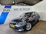 BMW 3-Serie Touring 320i Business Edition / Trekhaak / Full LED / NL Auto