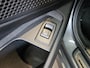 BMW 3-Serie Touring 320i Business Edition / Trekhaak / Full LED / NL Auto
