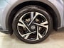 Toyota C-HR 1.8 Hybrid 122pk CVT Dynamic | Apple carplay / Android auto | Trekhaak | Cruise control | Camera | Climate control | Keyless | NAP | Rijklaar prijs!