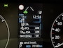 Toyota Yaris 1.5 Hybrid 116pk CVT Active | Navigatie | Camera | Apple carplay / Android auto | Lichtmetalen velgen | All season banden | NAP | Rijklaar prijs!
