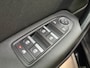 Renault Captur TCe 140pk GPF EDC Intens | Apple carplay / Android auto | Climate control | Pdc | Cruise control | All season banden | NAP | Rijklaar prijs!