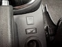 Renault Captur TCe 90pk Limited | Climate control | Camera | PDC | Navigatie | Cruise control | Lm velgen | Stoelverwarming | NAP | Rijklaar prijs!