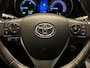 Toyota Auris 1.8 Hybrid Lease Pro NL-auto PDC Panodak Stoelverwarming