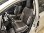 Toyota Auris 1.8 Hybrid Lease Pro NL-auto PDC Panodak Stoelverwarming