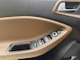 Hyundai i20 1.2 HP | PREMIUM | OPEN DAK | DEALERONDERHOUDEN | 1e EIGENAAR |