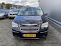 Chrysler Grand Voyager 3.8 V6 Limited AUTOMAAT, Leer, Clima, Navi, CC, PDC & Cam, LM, nw. APK – Inruil Mogelijk –