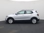 Volkswagen T-Cross 1.0TSI/95PK Life Business · Navigatie · Apple/Android Car Play · Trekhaak · Clima ·