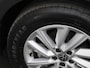 Volkswagen T-Cross 1.0TSI/95PK Life Business · Navigatie · Apple/Android Car Play · Trekhaak · Clima ·